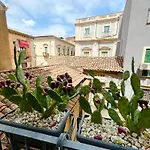 Erasmo 19 Luxury Home