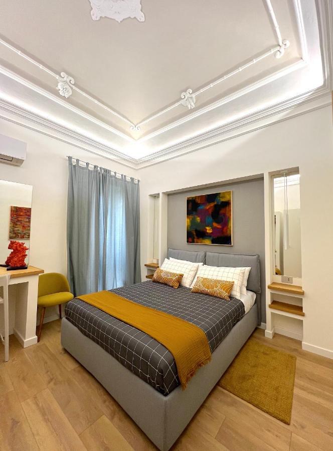 Erasmo 19 Luxury